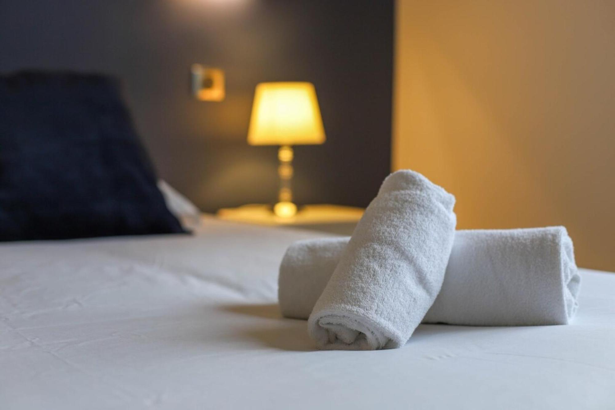 Le Boudoir Bleu - 2 Chambres 안시 외부 사진