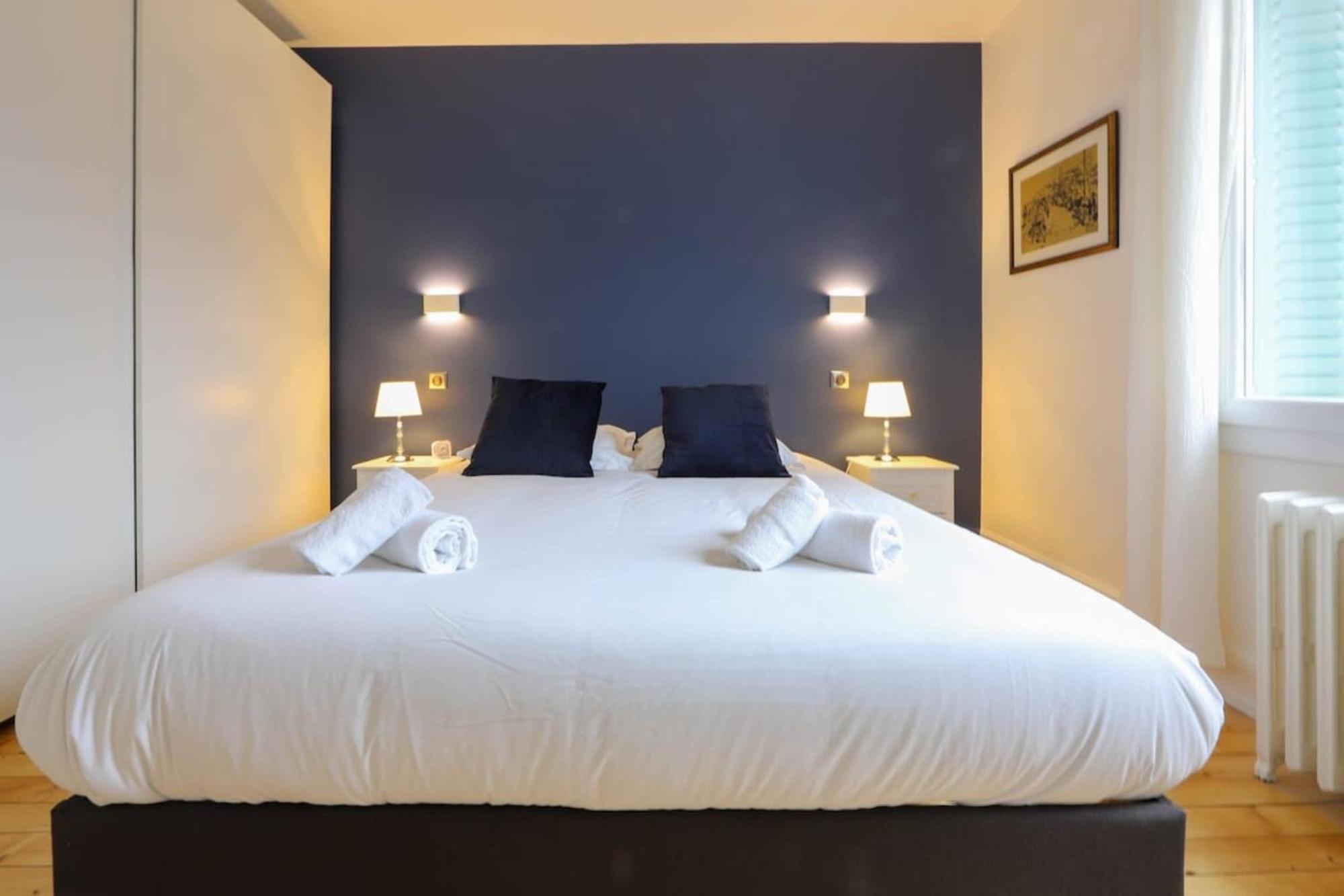 Le Boudoir Bleu - 2 Chambres 안시 외부 사진