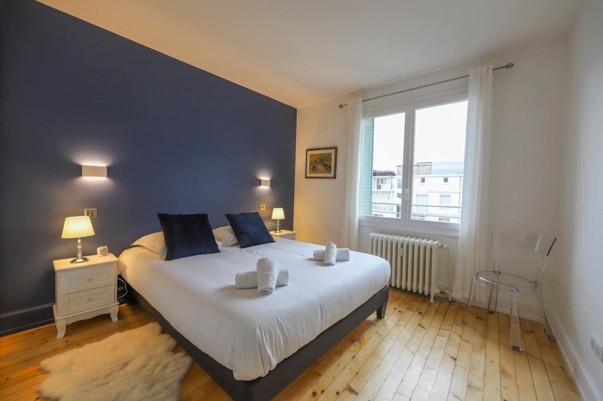 Le Boudoir Bleu - 2 Chambres 안시 외부 사진